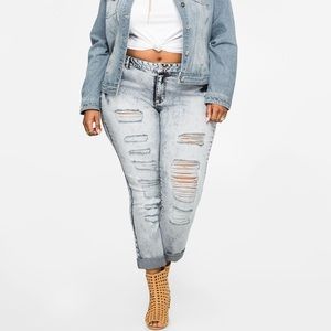 Acid-wash Distressed Jeans